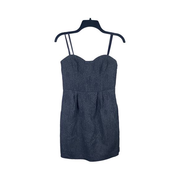 BCBGeneration Sleeveless Pleat Gray & Black Sweetheart Neckline Party Dress Sz 4 - Picture 2 of 3